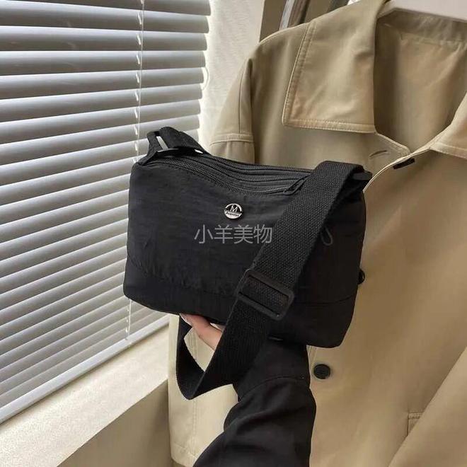 半生还好她没“黑化”EVO视讯名利场走过(图19) 半生还好她没“黑化”EVO视讯名利场走过(图19)